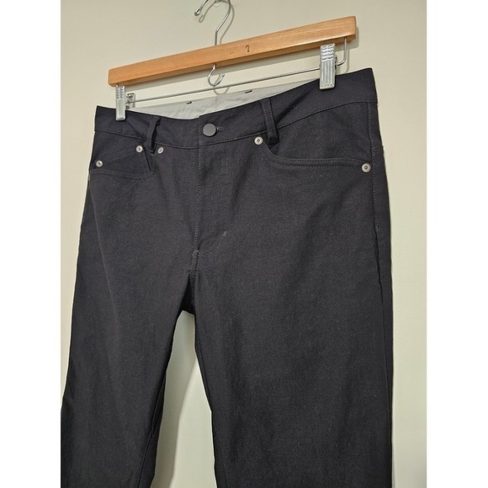 Outlier Bomb Dungarees Mens 30 Black Bombtwill Technical Slim Pants Gorpcore ~ - Picture 3 of 8